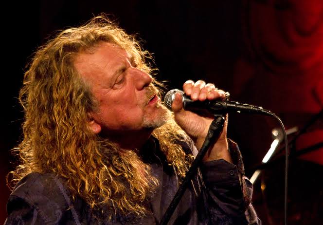 Robert Plant live on tour